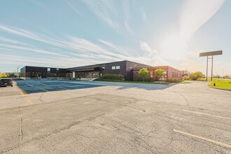 1280 Rue Nobel, Boucherville, QC for lease Interior Photo- Image 2 of 8