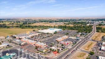 Ontario Marketplace Hardcorner Outparcel - Bar