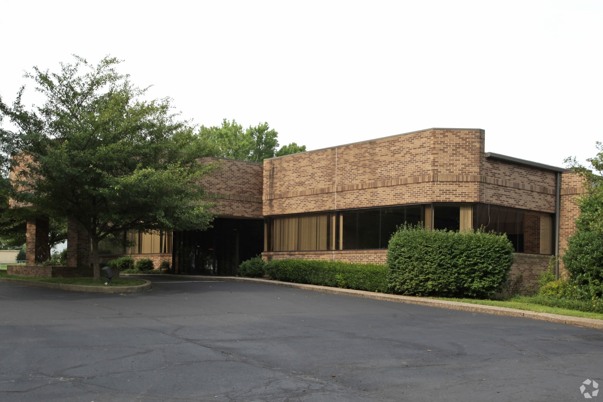 2633 Grant Line Rd, New Albany, IN for lease Primary Photo- Image 1 of 2