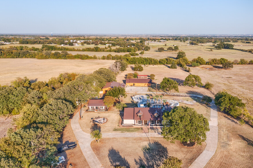 3658 New Hope Rd, Aubrey, TX for sale - Aerial - Image 1 of 1