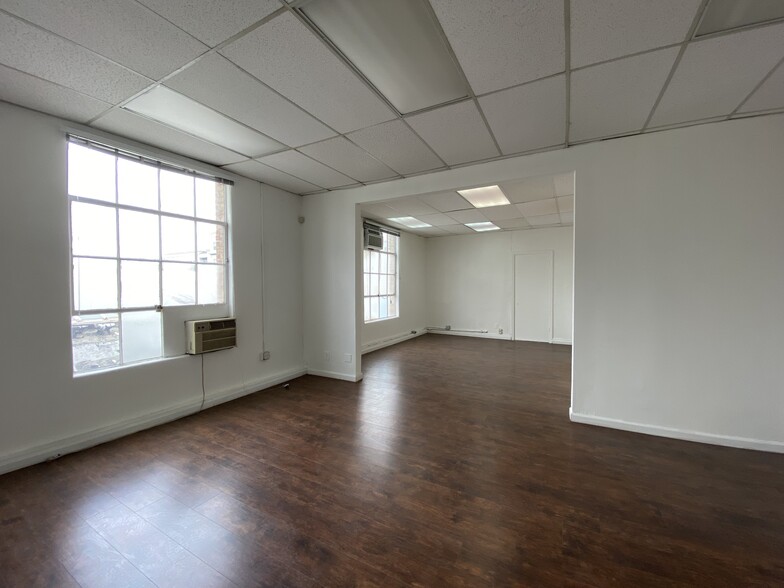 5363-5377 Wilshire Blvd, Los Angeles, CA for lease - Interior Photo - Image 3 of 5