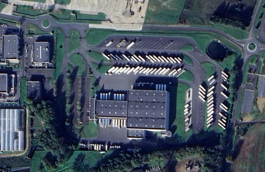 Industrial in Le Controis-en-Sologne for sale - Building Photo - Image 3 of 9