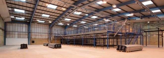 Victoria Rd, London for lease - Interior Photo - Image 3 of 3