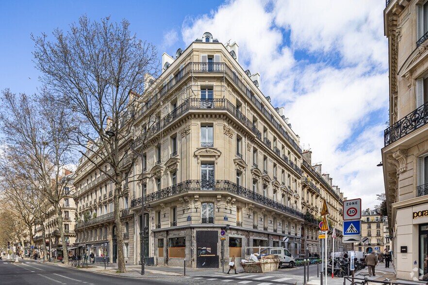 254 Boulevard Saint-Germain, Paris for lease - Primary Photo - Image 1 of 3