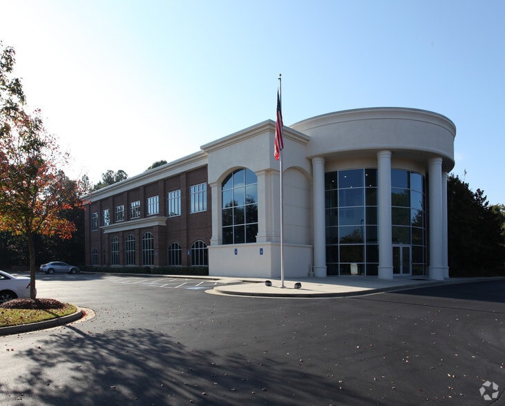 3302 McGinnis Ferry Rd, Suwanee, GA for lease - Primary Photo - Image 1 of 5
