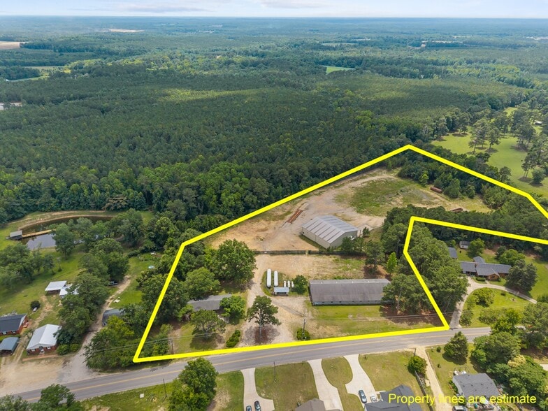 1085 Old US 421, Lillington, NC for sale - Primary Photo - Image 1 of 63