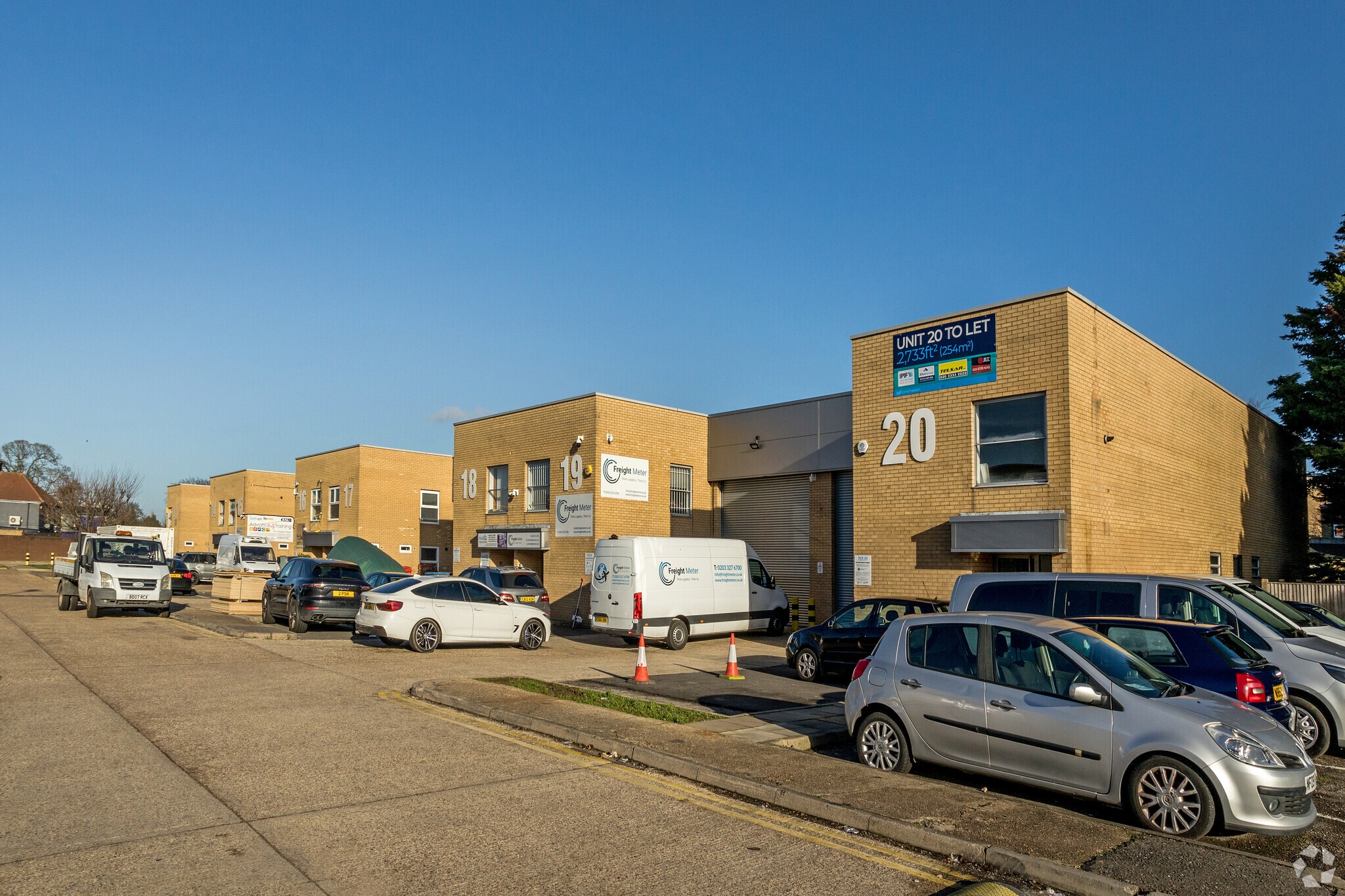 20 Church Rd, Hounslow for sale Primary Photo- Image 1 of 1