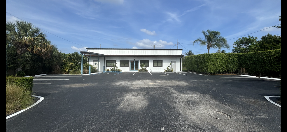 1025 S Dixie Hwy, Delray Beach, FL for lease - Building Photo - Image 1 of 23