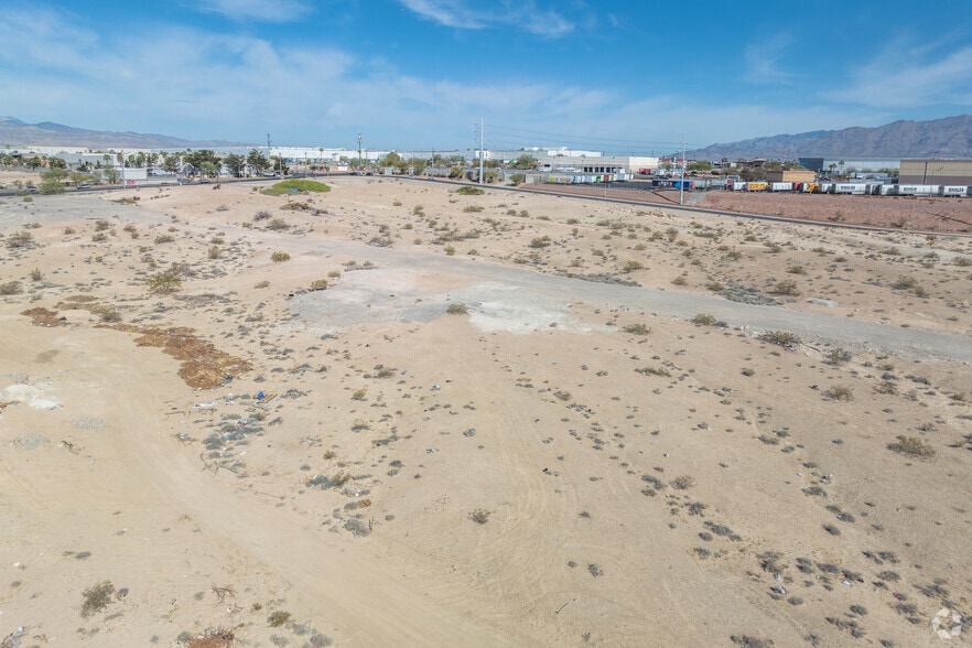 SFR Development Lots in North Las Vegas portfolio of 2 properties for sale on LoopNet.com - Aerial - Image 3 of 14