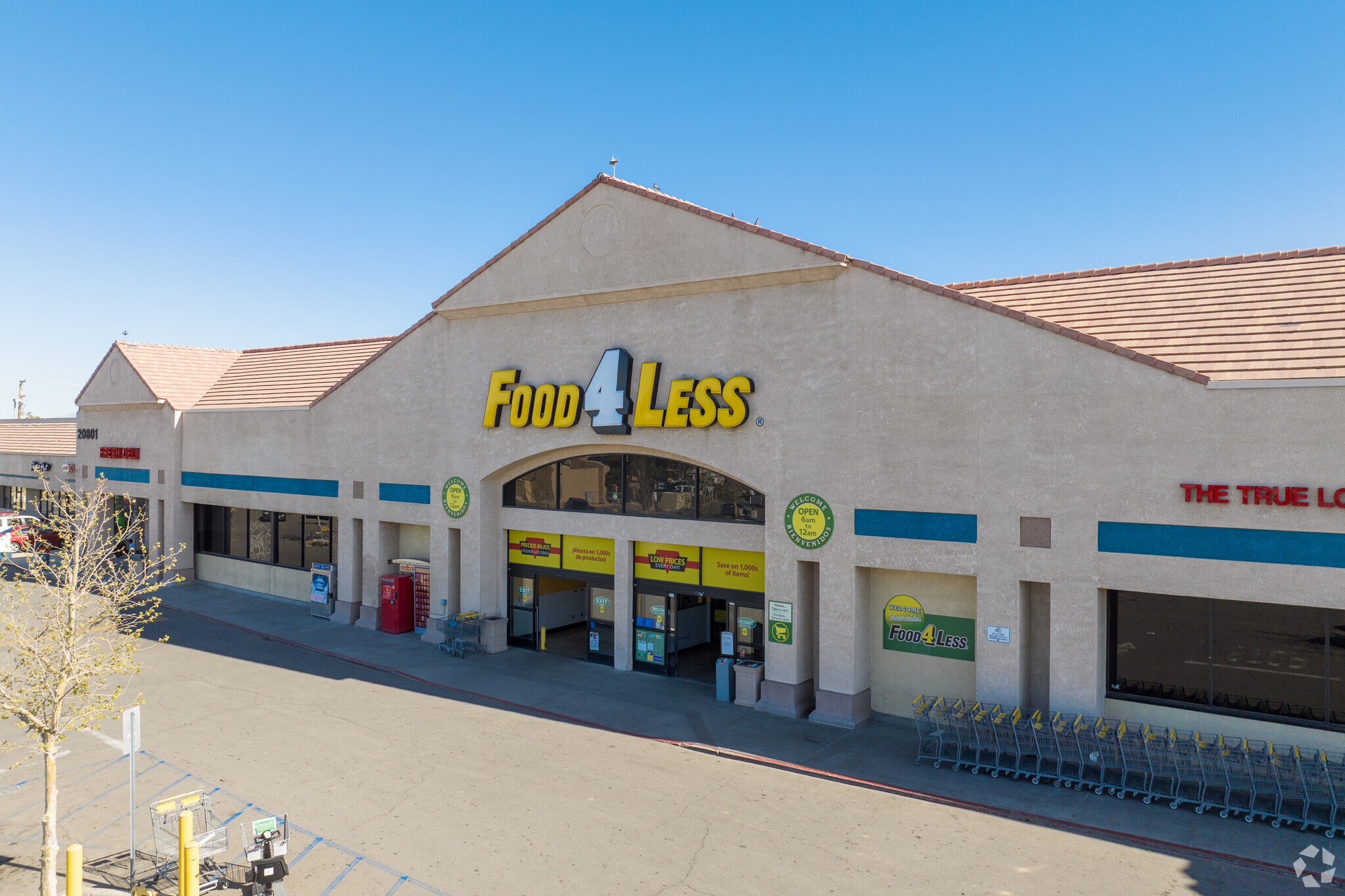 20801 Bear Valley Rd, Apple Valley, CA for lease Primary Photo- Image 1 of 8