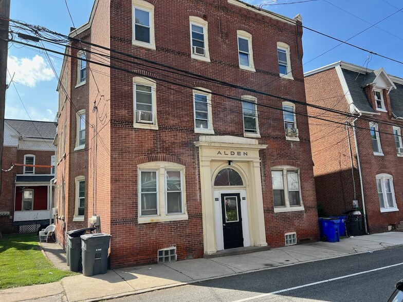 109 N York St, Pottstown, PA for sale - Primary Photo - Image 1 of 1