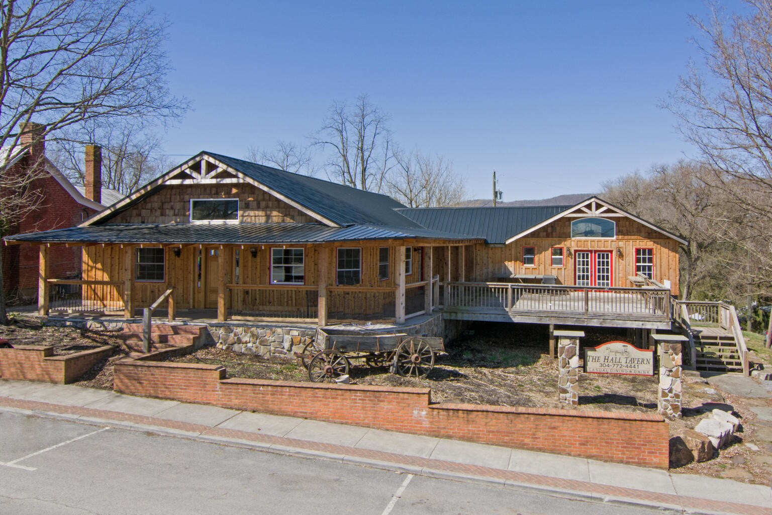 285 S Main St, Union, WV for sale Primary Photo- Image 1 of 1