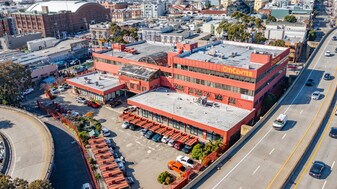 1717 Mission - Parking Garage