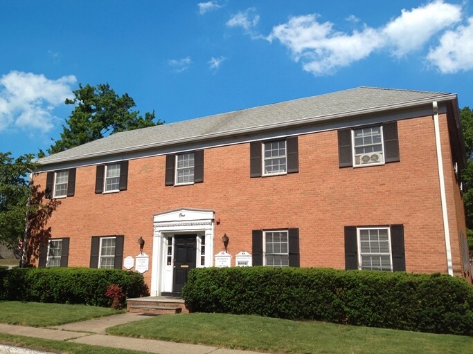 11 Cleveland Pl, Springfield, NJ for sale - Primary Photo - Image 1 of 1
