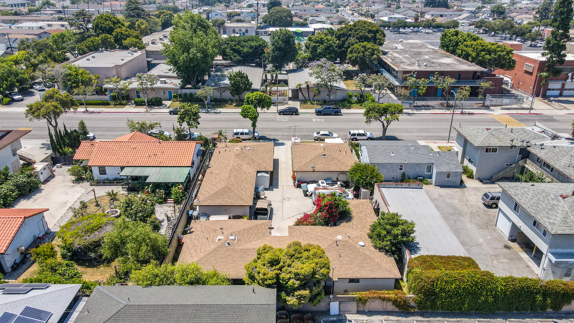 1625 W 162nd St, Gardena, CA 90247 - Multifamily for Sale | LoopNet