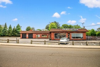 More details for 392 Naugatuck Ave, Milford, CT - Retail for Sale