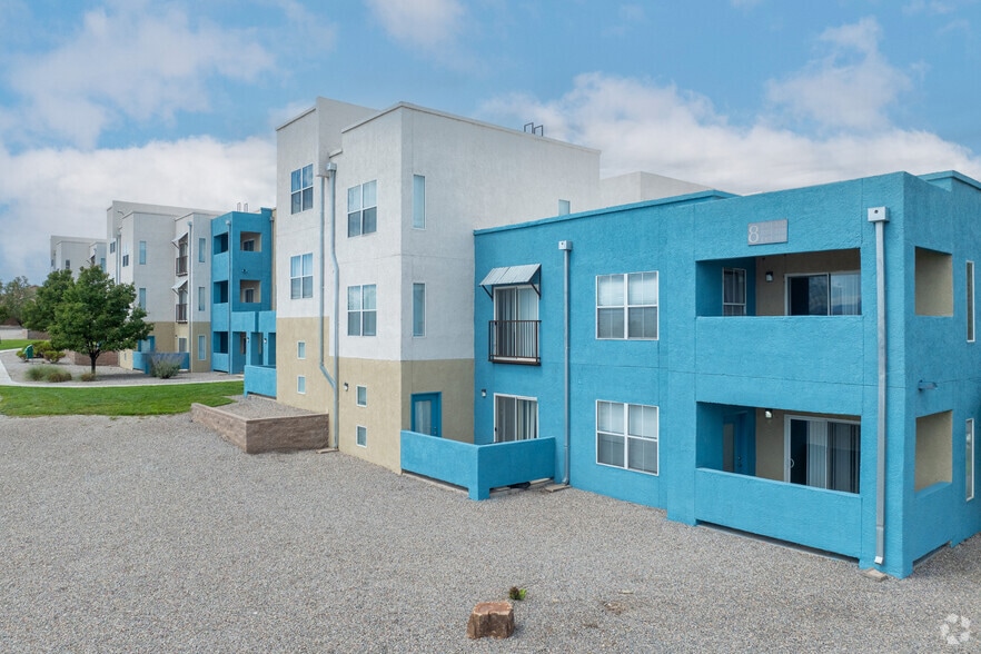 4401 Safelite Blvd NE, Rio Rancho, NM for lease - Building Photo - Image 3 of 29