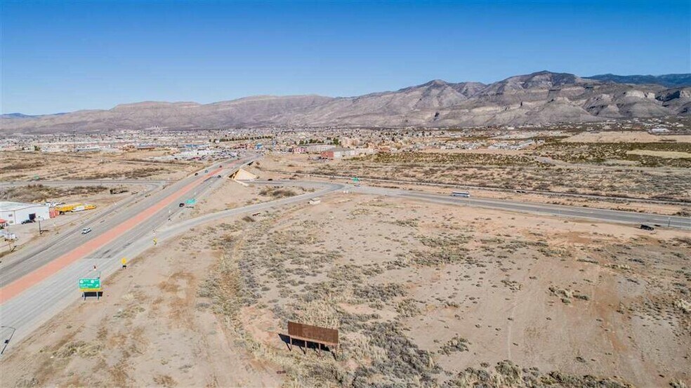 1806 Charlie T.Lee Memorial Rt, Alamogordo, NM for sale - Aerial - Image 3 of 5