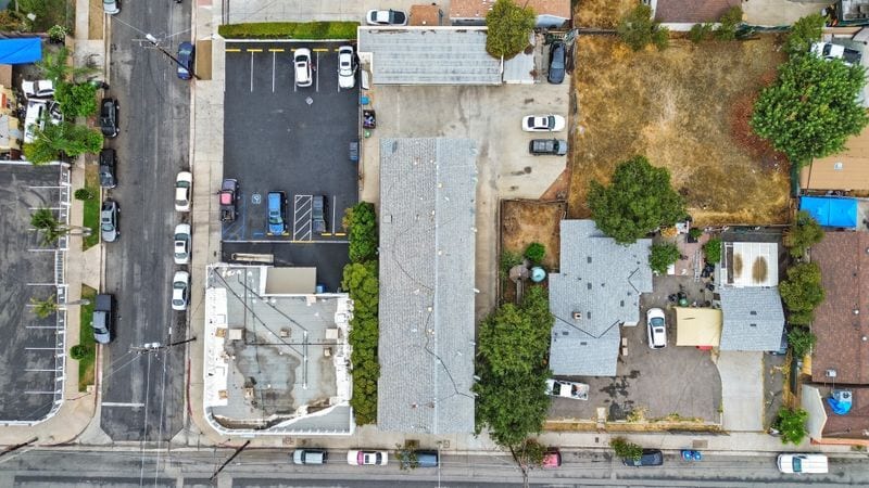 13277 Maclay St, San Fernando, CA for sale - Building Photo - Image 2 of 12