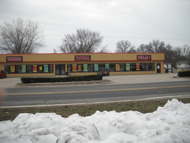 1712 E 9th St, Trenton, MO for sale Primary Photo- Image 1 of 1