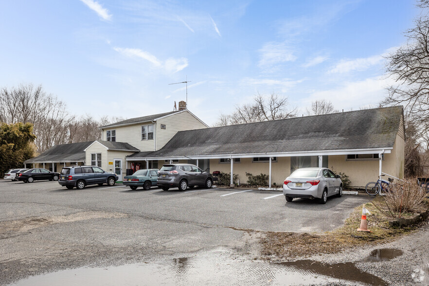 2635 Highway 138, Wall Township, NJ for sale - Primary Photo - Image 1 of 1