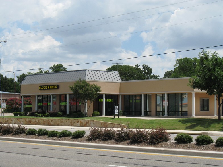 1621 E Southlake Blvd, Southlake, TX for lease - Building Photo - Image 1 of 4