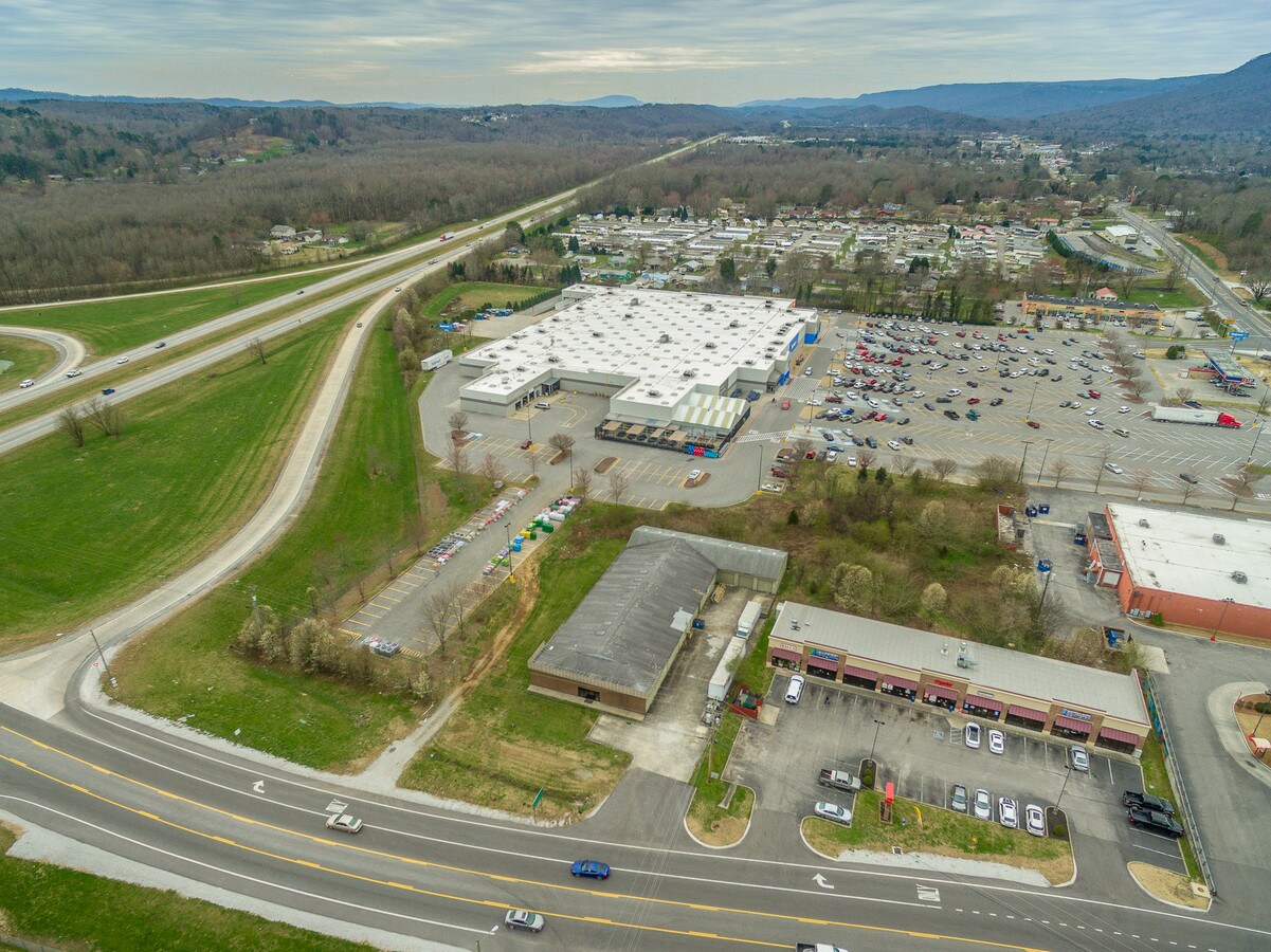 128 Harrison Ln, Soddy Daisy, TN 37379