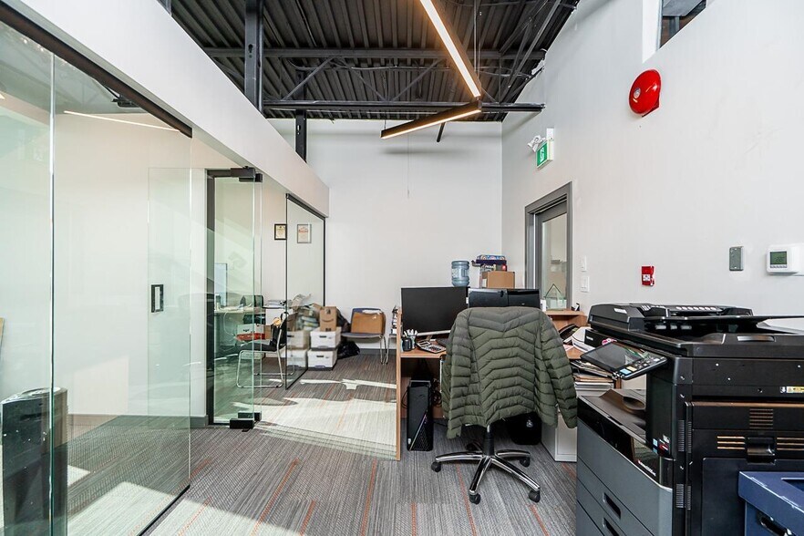 8275 92 St, Delta, BC for sale - Building Photo - Image 3 of 8