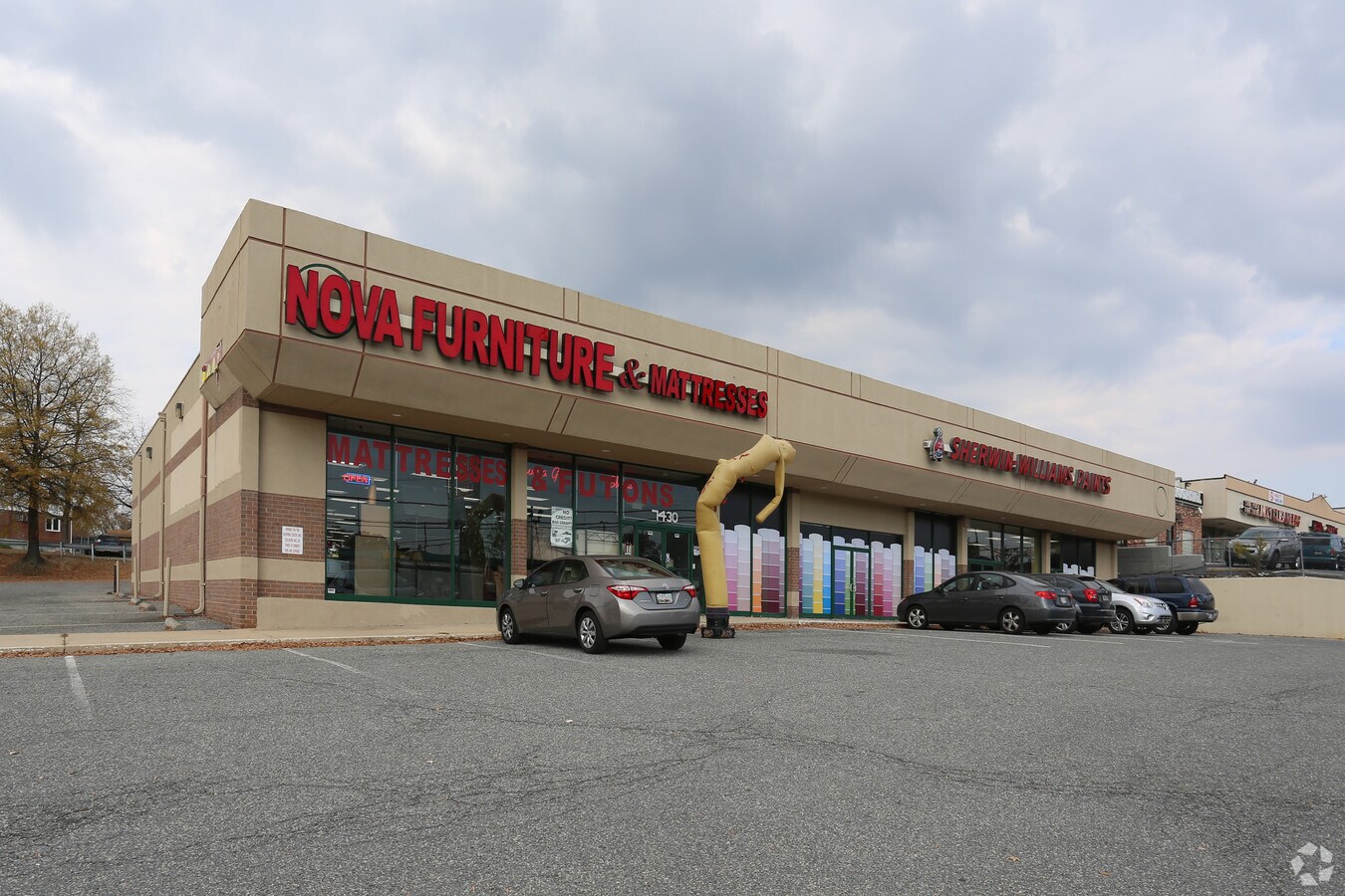 7430 Annapolis Rd, Lanham, MD 20784 MD Plaza Shopping Center