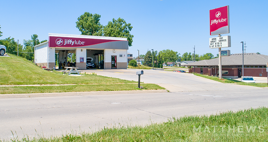 2441 4th St SW, Mason City, IA for sale - Building Photo - Image 1 of 1