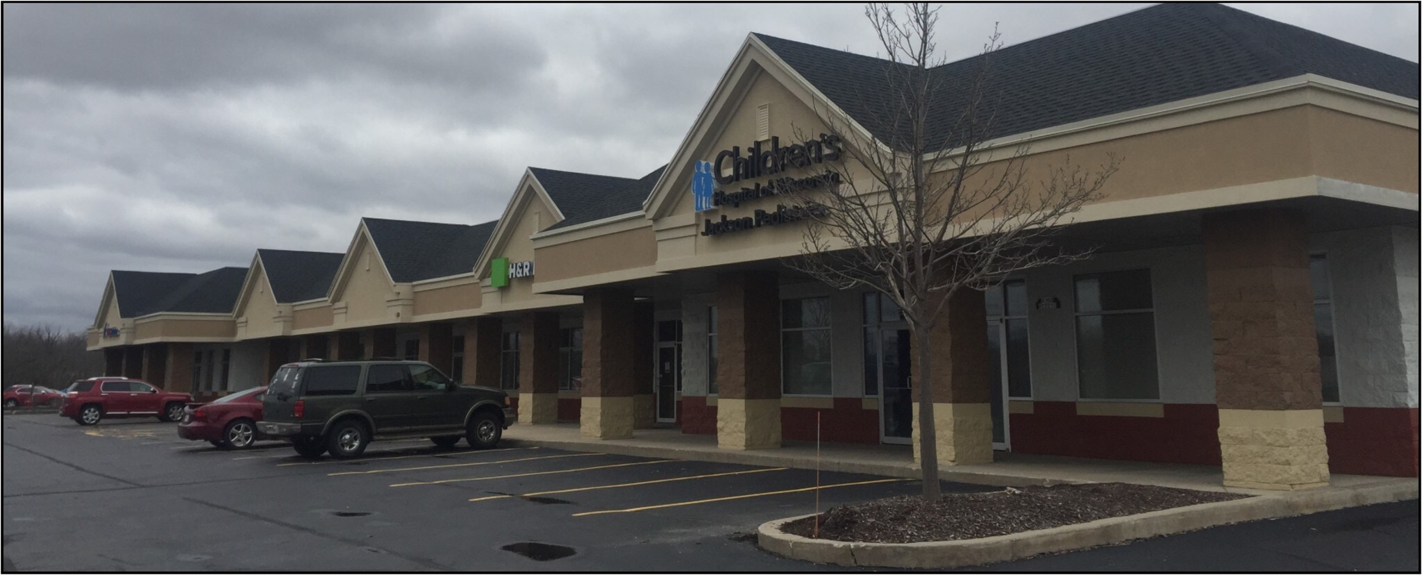 N168W22710-N168W22732 Prairie View Ln, Jackson, WI for sale Primary Photo- Image 1 of 1