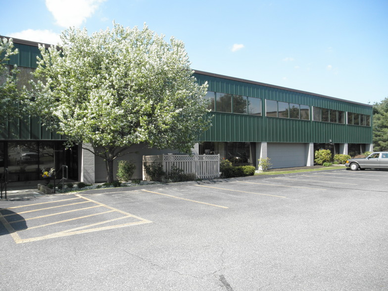 170 West Rd, Portsmouth, NH for lease - Building Photo - Image 1 of 6