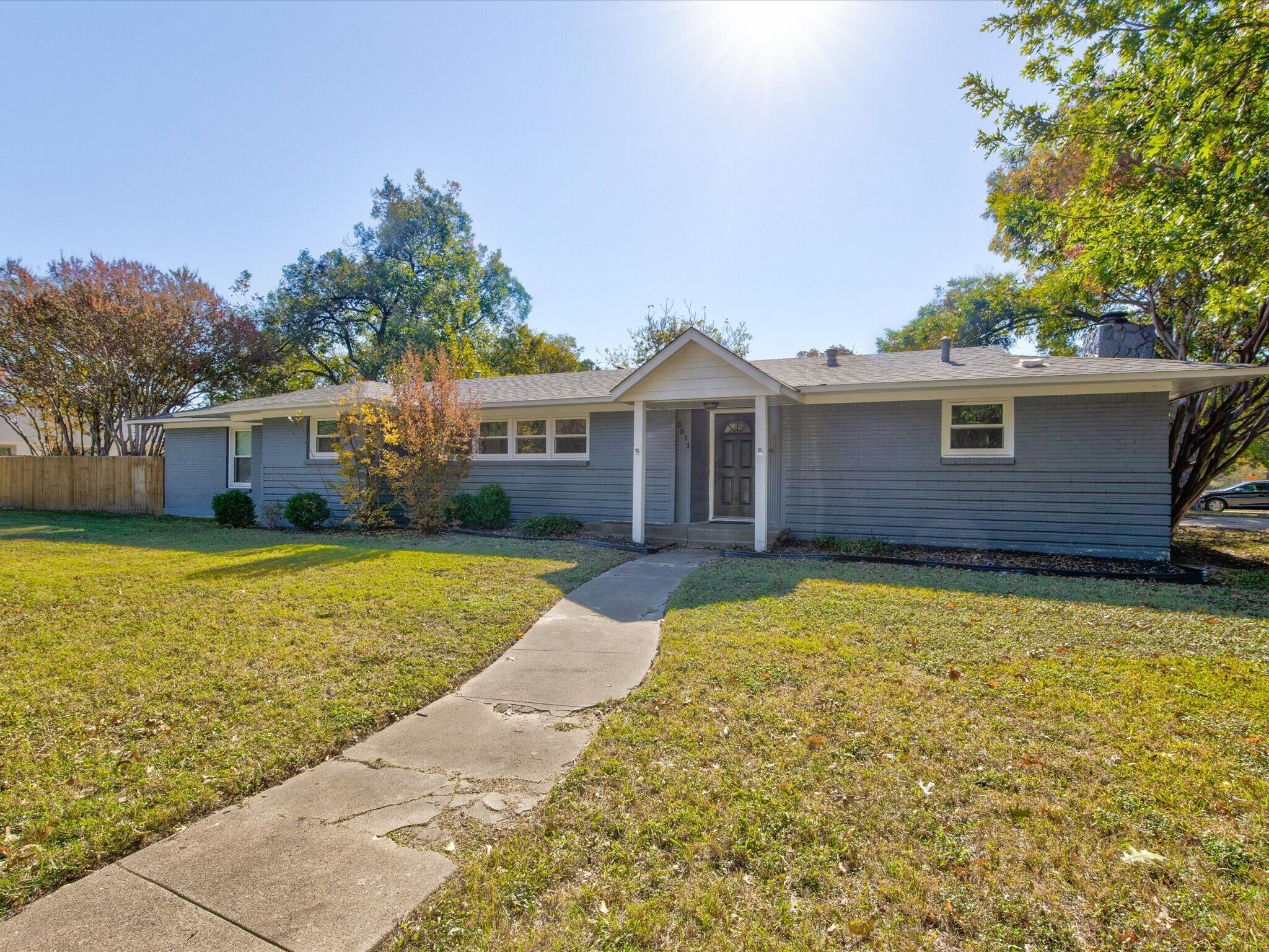 3511 Corto Ave, Fort Worth, TX for sale Primary Photo- Image 1 of 10
