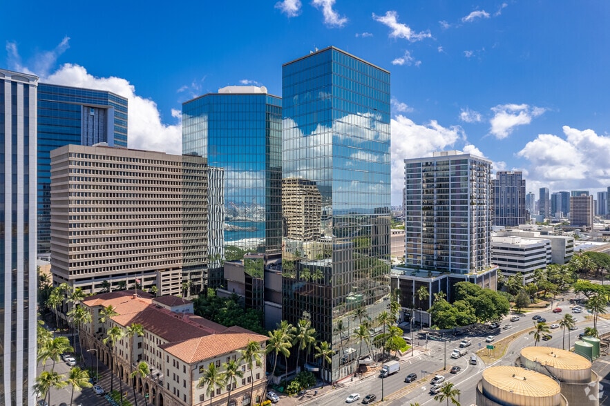 733 Bishop St, Honolulu, HI for lease - Building Photo - Image 3 of 9