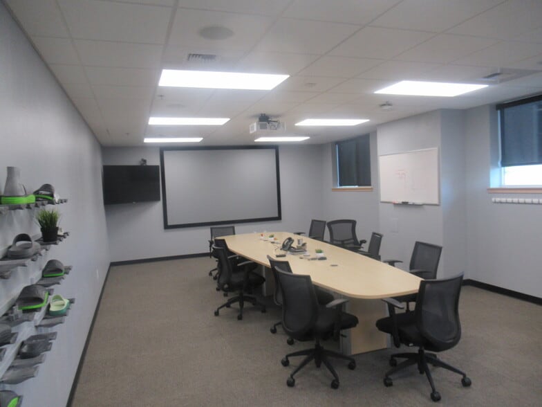 1830 Scout Pl, Ferndale, WA for sale - Interior Photo - Image 3 of 21