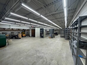 166 W Main St, Hillsborough, NH for lease Interior Photo- Image 2 of 7