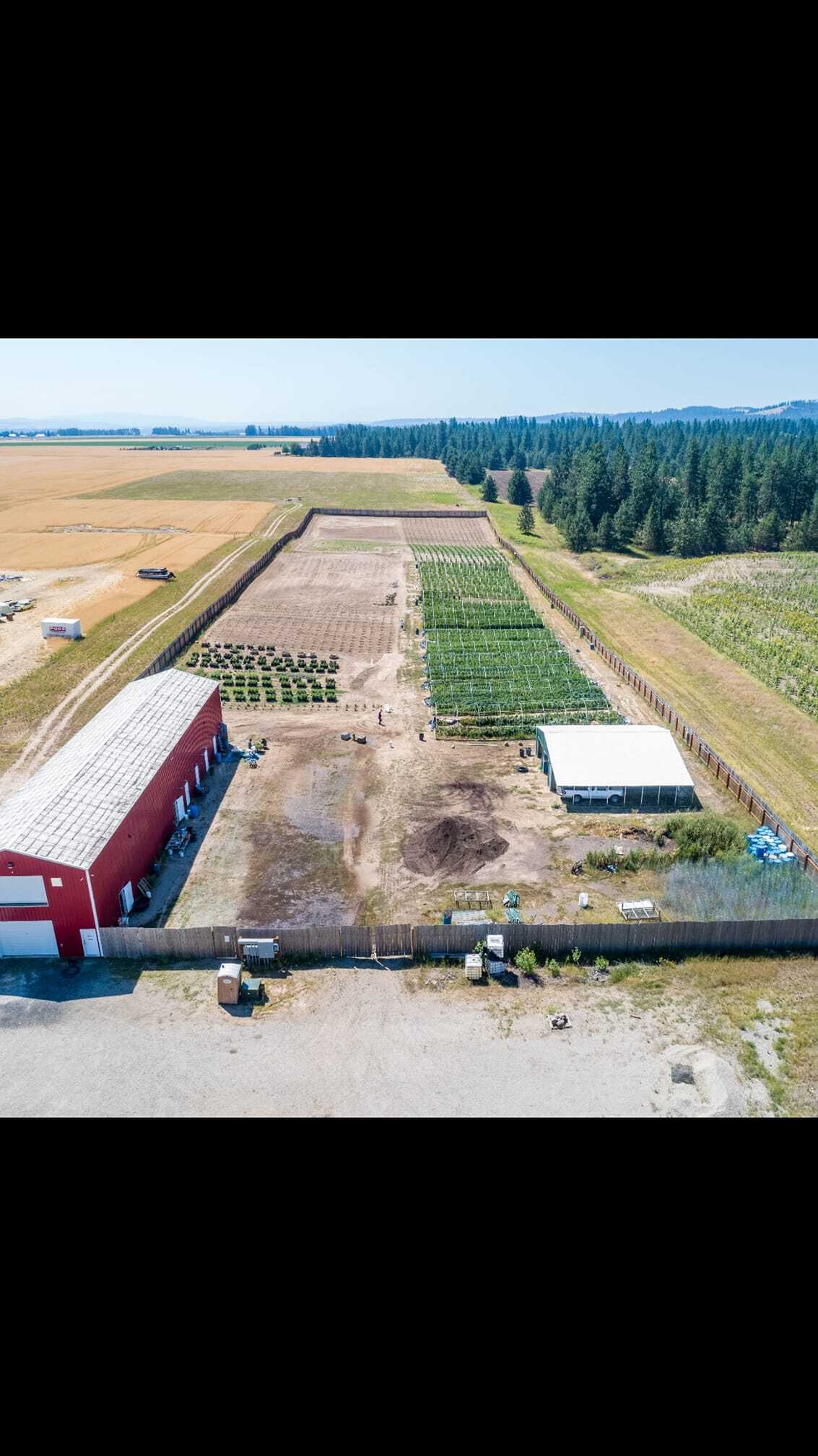 1405 W Half Moon Rd, Colbert, WA for sale Primary Photo- Image 1 of 1