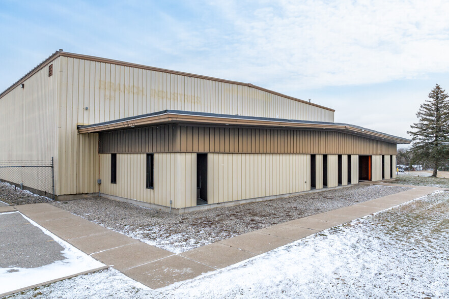 651 Columbus Ave, West Branch, MI for sale - Building Photo - Image 3 of 28