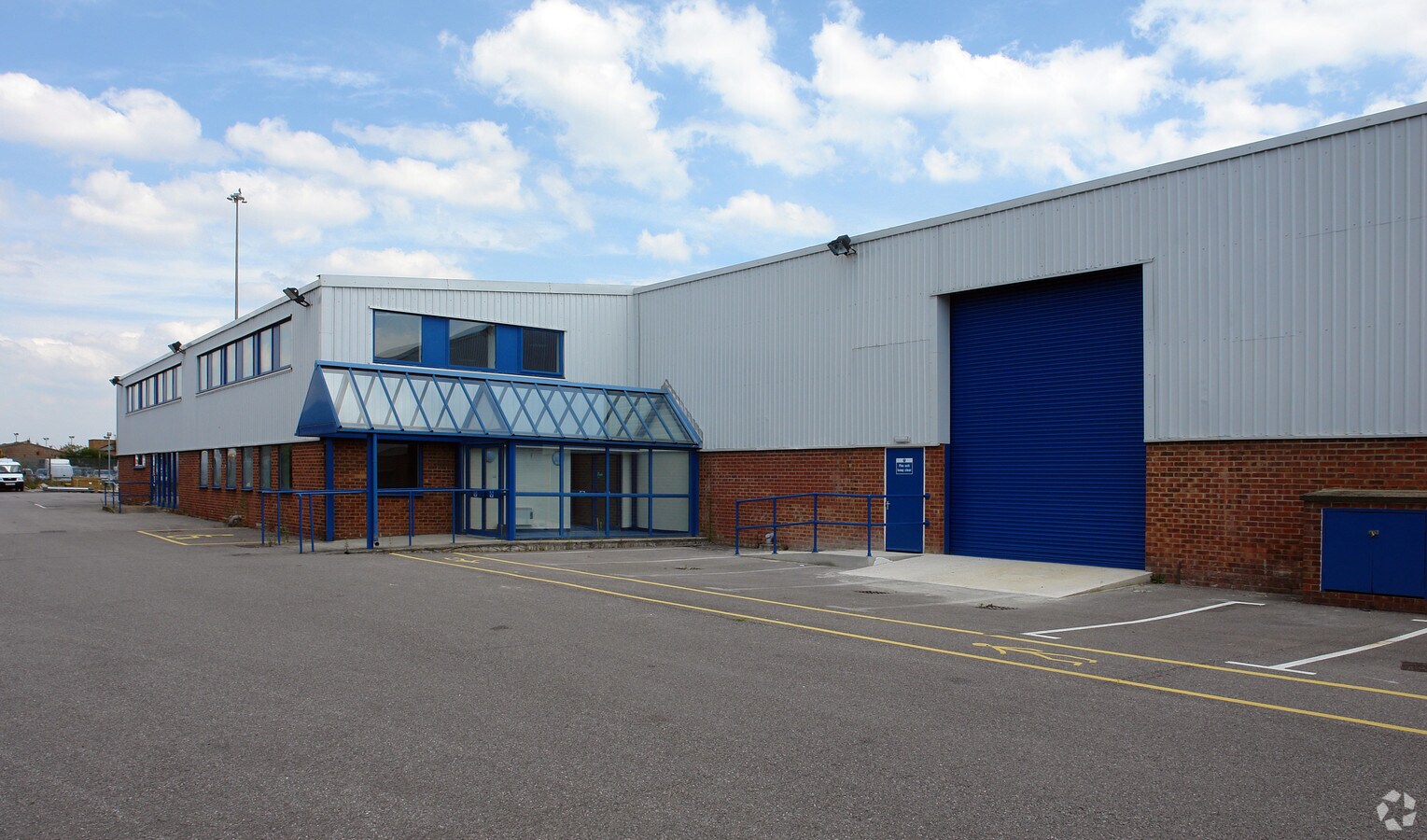 13 Acre Rd, Reading, RG2 0SU Industrial for Lease