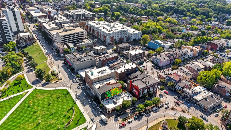 203 W McMillan St, Cincinnati, OH for sale - Aerial - Image 3 of 57