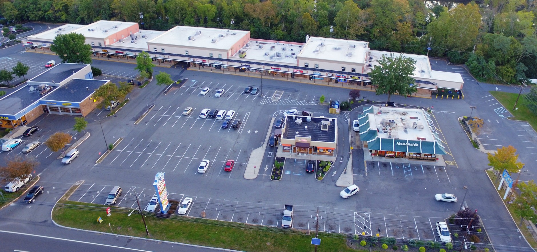 1075 Easton Ave, Somerset, NJ, 08873 - Retail Space For Lease | LoopNet.com