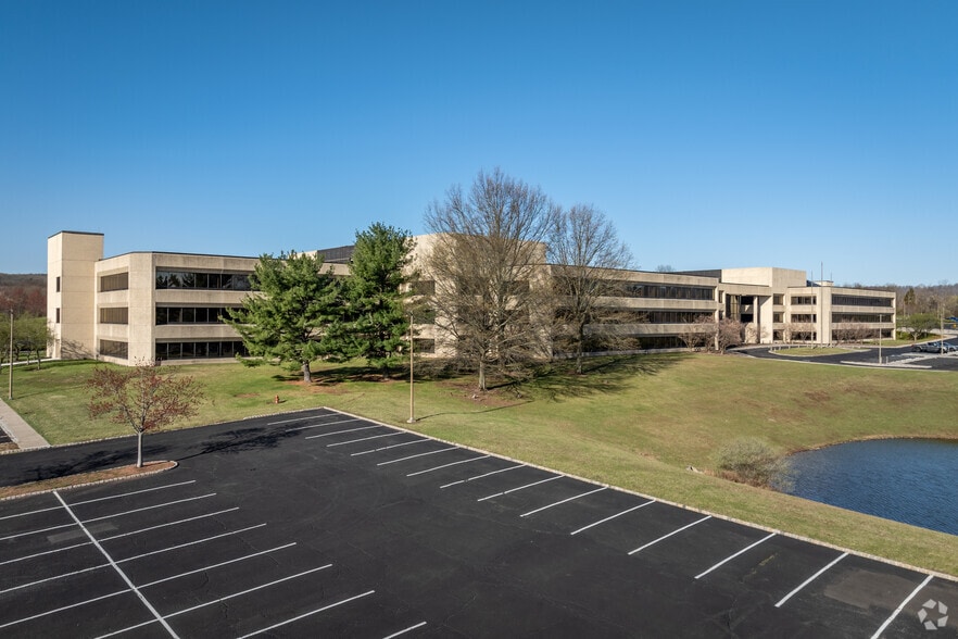 53 Frontage Rd, Hampton, NJ for lease - Building Photo - Image 3 of 13