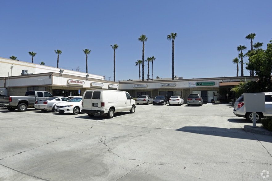 1975 Potrero Grande Dr, Monterey Park, CA for lease - Building Photo - Image 2 of 5
