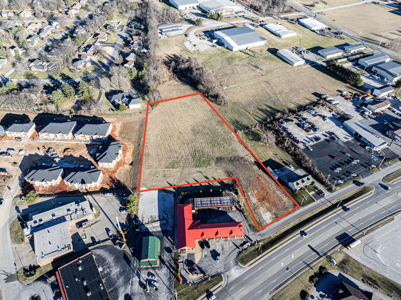 Commerce Park Scottsville Rd, Bowling Green, KY for sale - Building Photo - Image 2 of 29