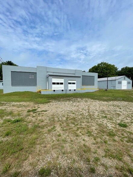 5250 Saint Joseph Ave, Stevensville, MI for lease - Building Photo - Image 2 of 6