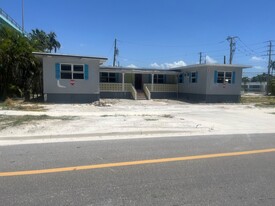 1039 3rd St, Fort Myers FL - Commercial Real Estate