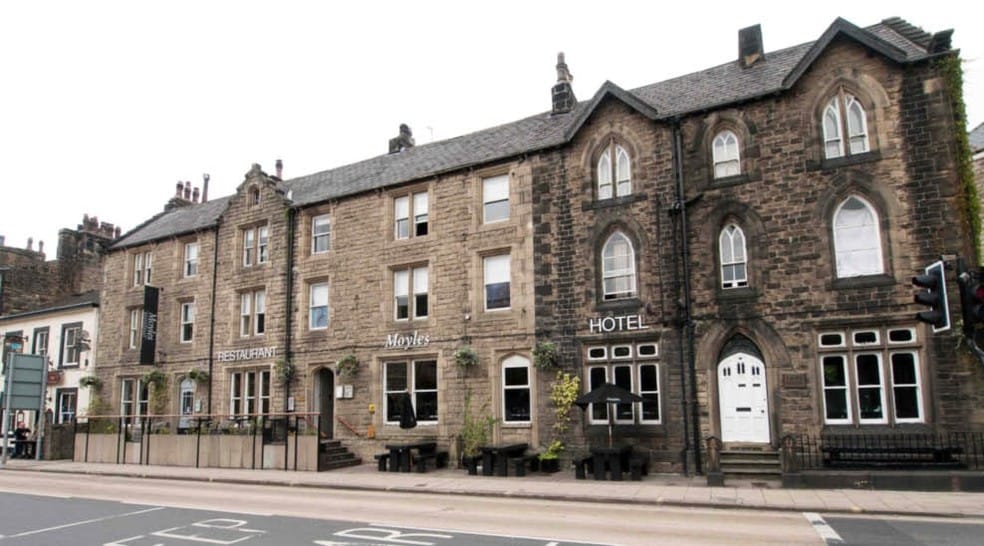 4-10 New Rd, Hebden Bridge for sale - Primary Photo - Image 1 of 1