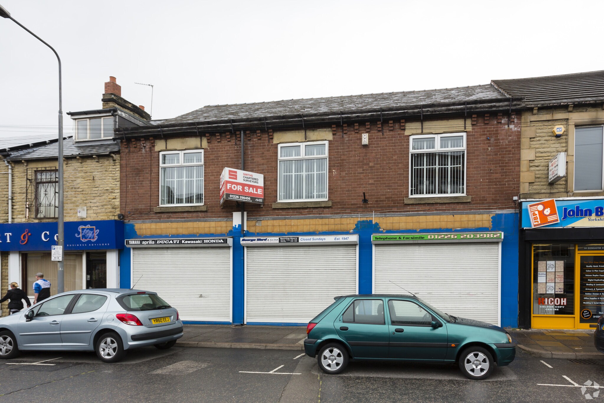 42 Doncaster Rd, Barnsley for sale Primary Photo- Image 1 of 1