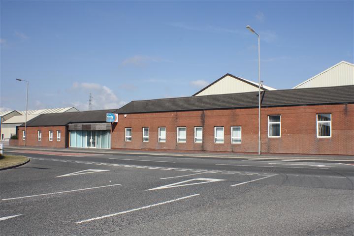 Walney Rd, Barrow In Furness for lease - Primary Photo - Image 1 of 1