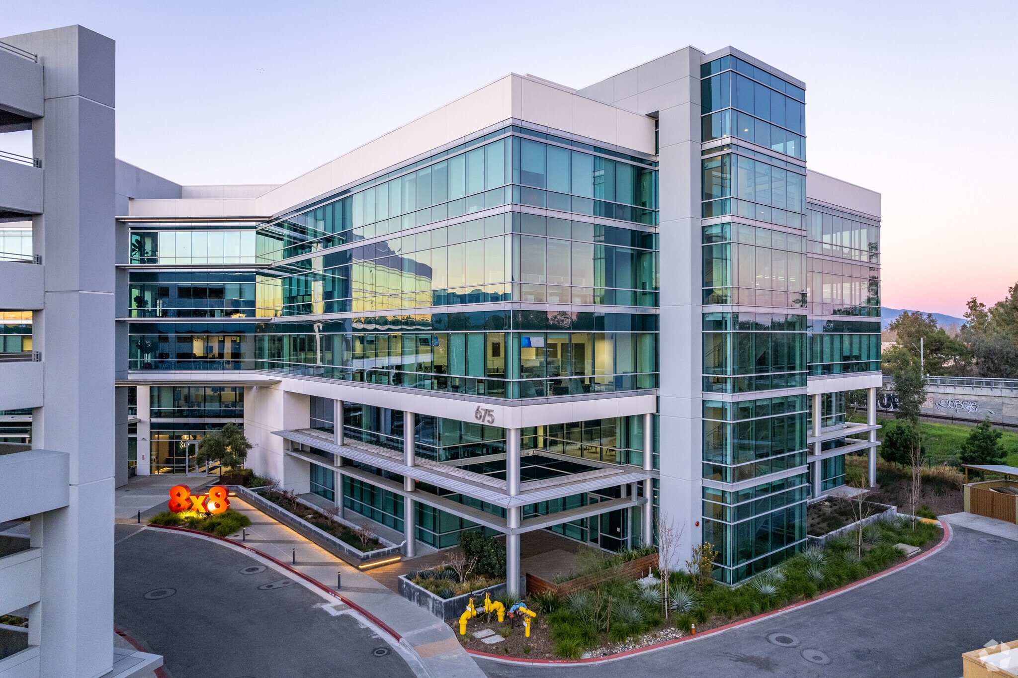 675 Creekside Way, Campbell, CA for lease Primary Photo- Image 1 of 8